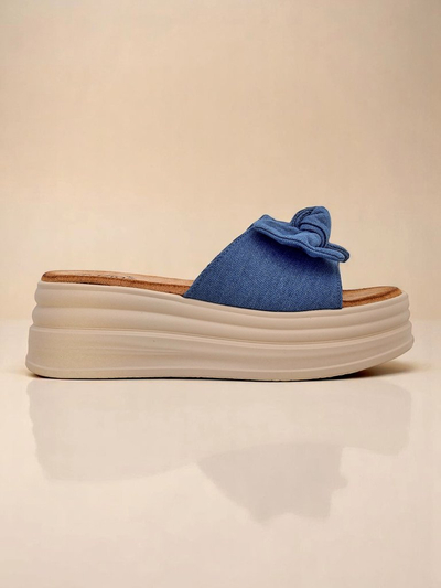 Royalfashion Жіночі шльопанці на платформі Givan