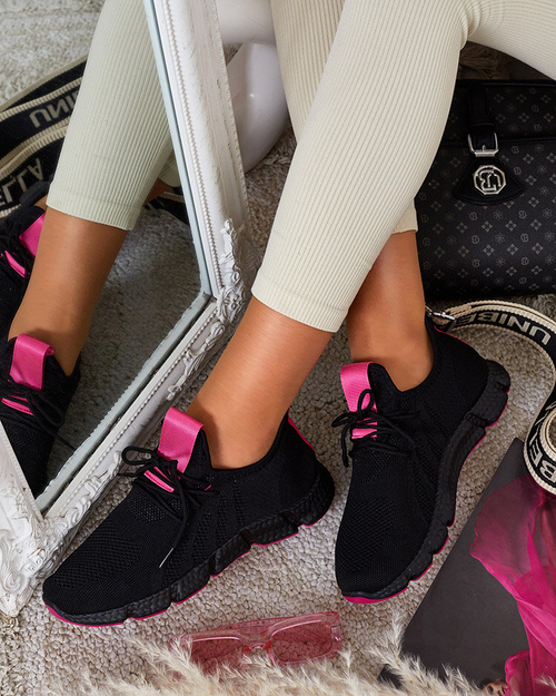 Чорні жіночі кросівки з помаранчевими вставками Bommgi