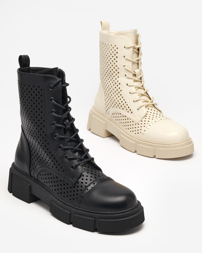 Prolamované béžové dámské kozačky na plochých podpatcích Rolika - Footwear