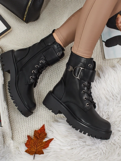 Dámské boty typu workery Sorevine