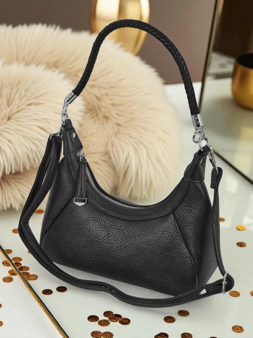 Royalfashion Маленька жіноча сумочка з екошкіри з декоративним ремінцем Lacquea