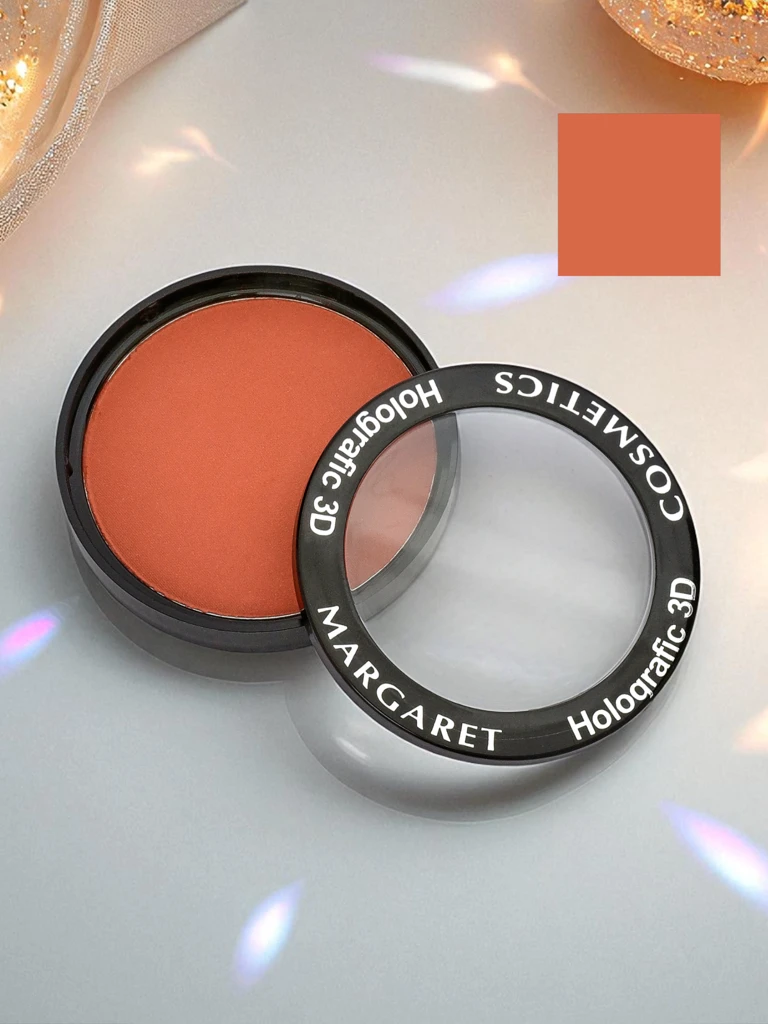 Lisovaný tvářenky v odstínu Deep Coral