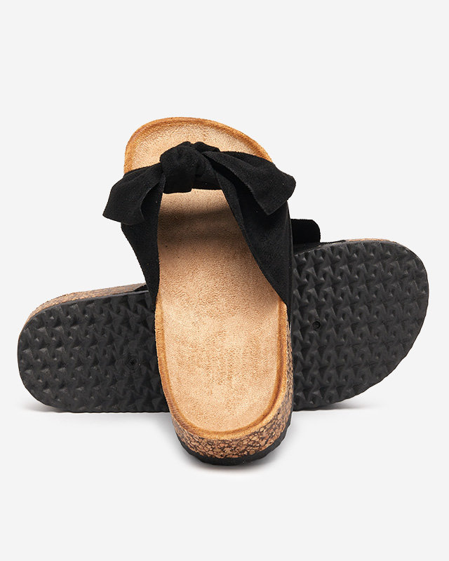 Černé dámské pantofle z eko semiše s mašlí Maqelia - Obuv