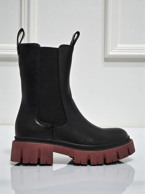 Високі жіночі ботильйони з екошкіри на кольоровій підошві Dorvella