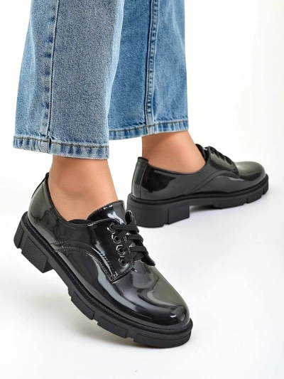 Royalfashion Жіночі лаковані туфлі Omey