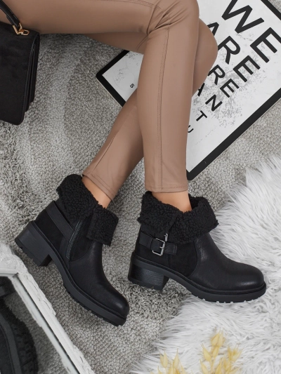 Dámské kotníkové boty z eko kůže s kožíškem Kavira