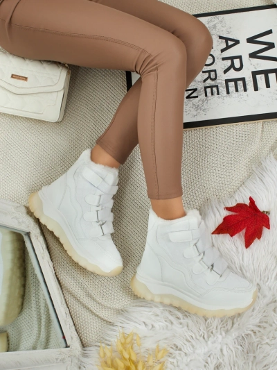 Dámské boty a'la sněhule Auralen