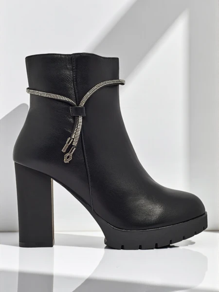 Dámské kotníkové boty z eko kůže na sloupku Marellin