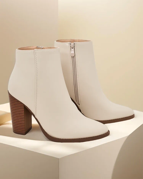 Жіночі чоботи на підборі зубчастого каблука від Royalfashion Toemi