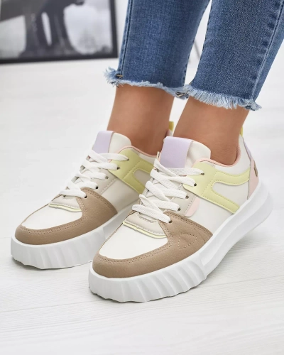 Bílá dámská sportovní obuv z ekokůže s pestrobarevnými vsadkami Netiris - Obuv