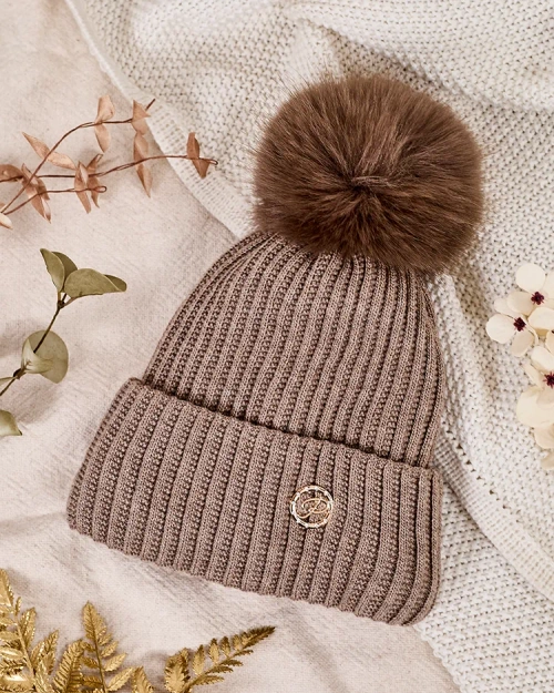 Жіноча шапка Royalfashion з утепленням та помпоном