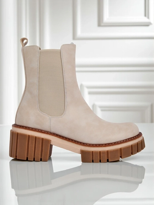 Ботки на підборах з еко нубуку Amber Walk