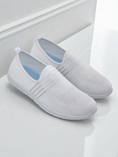Dámské bílé slip-ony Tkanina Callisto – lehké boty na jaro a léto