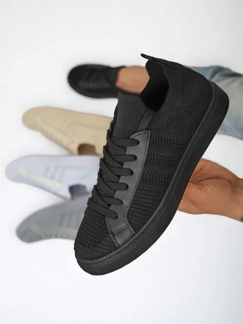 Жіночі кросівки Livia Nero - чорні тенісні туфлі з тканини та екошкіри на плоскій підошві