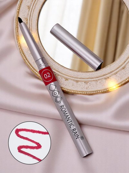 Konturovací tužka na rty v odstínu Cinnamon Latte