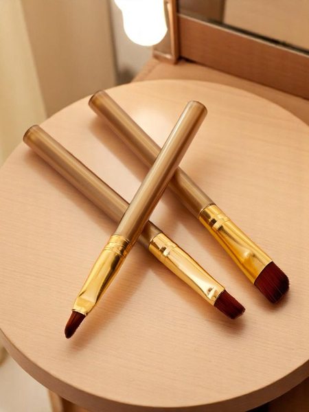 Štětce na oční make-up