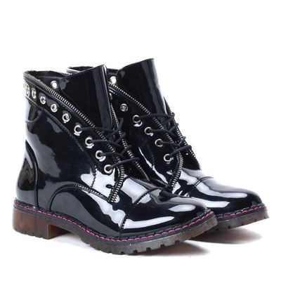 Czarne workery lakierowane Leah - Obuwie