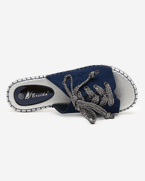 OUTLET Жіночі темно-сині та сріблясті тапочки з підшивкою Wiazoni - Взуття