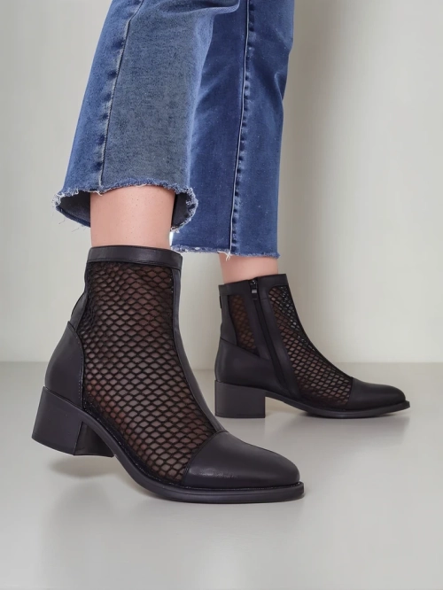 Royalfashion Перфоровані жіночі коли низькому каблуку Rowices