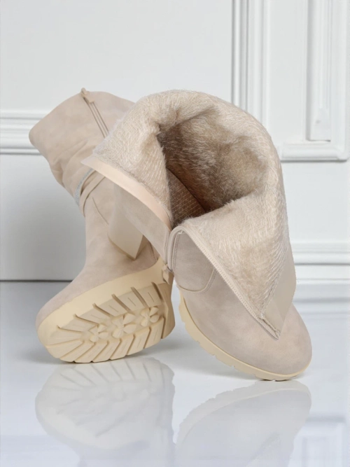 Матові жіночі ботильйони на підборах Ashen Bloom