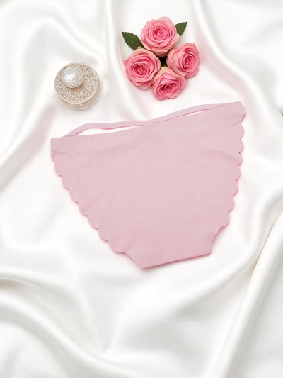 Royalfashion Dámské bikinové kalhotky s laserovým řezem a dekorativními pásky Edge Chic