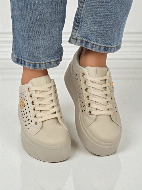 Жіночі Снікерси Ecru на платформі Boreas Royalfashion екошкіра