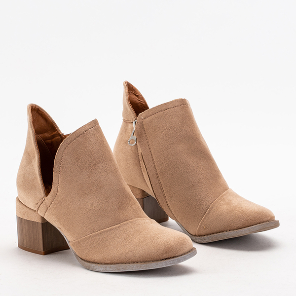 Světle hnědé dámské zateplené kozačky na sloupku Karela - Obuv