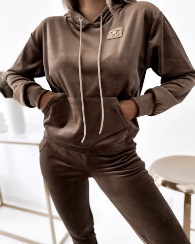 Жіночий спортивний комплект Royalfashion Velour світло-коричневий