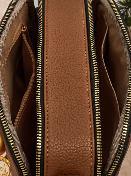 Маленька жіноча стьобана сумочка з екошкіри Connere