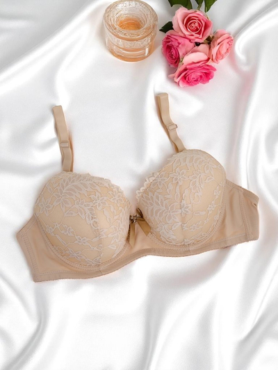 Royalfashion Dámská vyztužená podprsenka s krajkou Elegance Lace