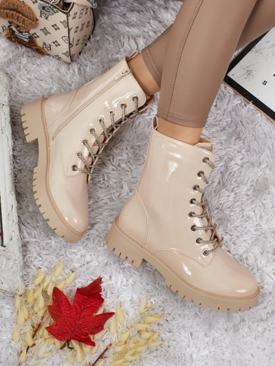 Lakované šněrovací dámské boty na platformě Fjorra