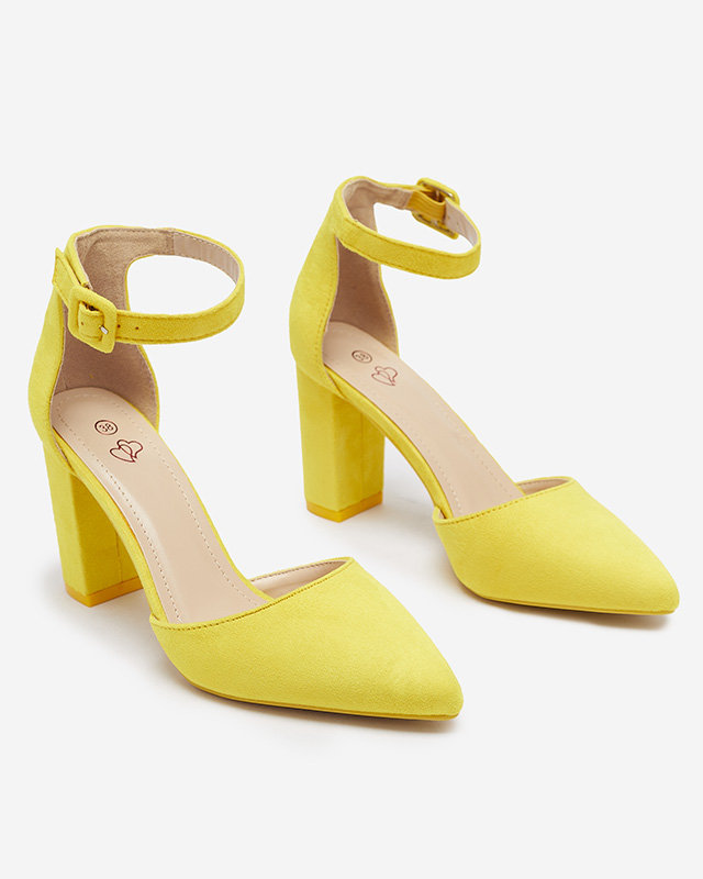 OUTLET Žluté dámské lodičky na šněrování Reifini- Obuv