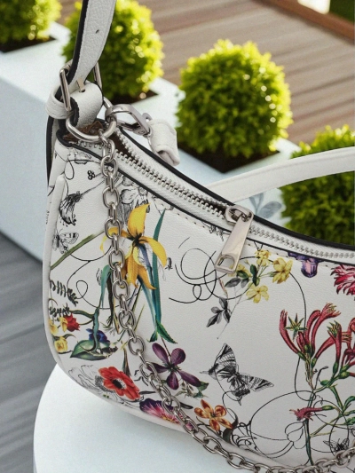 Royalfashion Malá dámská kabelka z ekologické kůže s květinami Lily Bloom