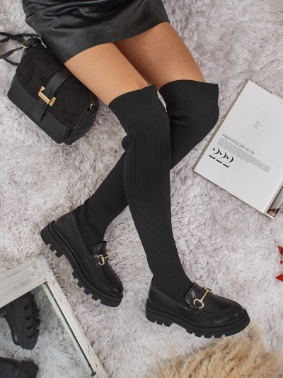 Dlouhé dámské nazouvací kozačky s ozdobou Novera