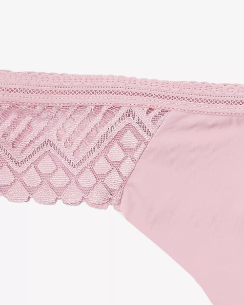 Рожеві жіночі трусики стрінги з мереживом - Нижня білизна