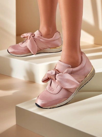 Royalfashion Жіночі кросівки з бантиком Socca