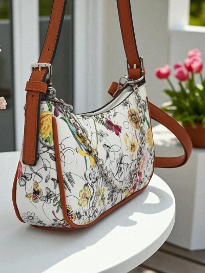 Royalfashion Malá dámská kabelka z ekologické kůže s květinovým vzorem Lily Bloom