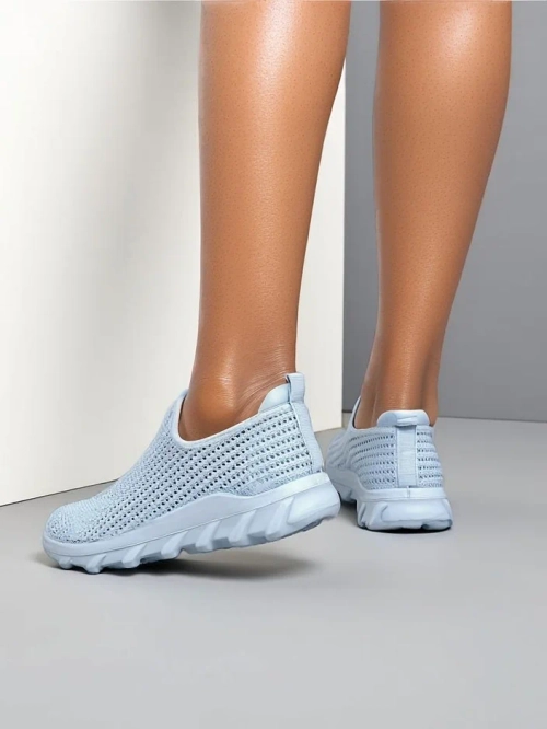 Royalfashion Жіночі спортивні кросівки на резинці Eraste