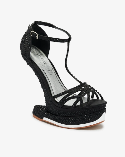 Чорні жіночі туфлі-човники з цирконами Nekko- Footwear