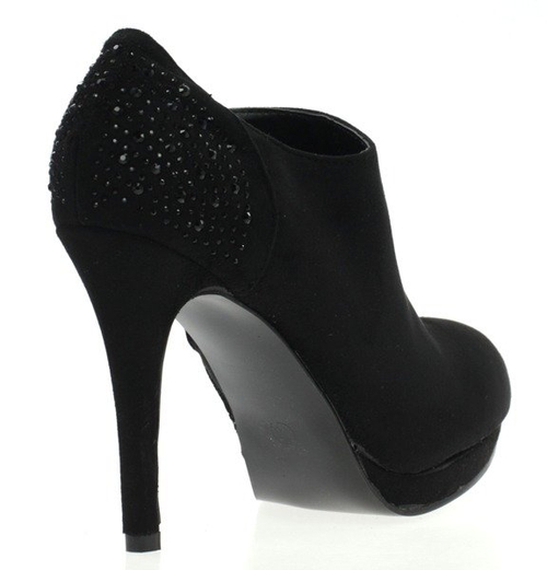 Czarne botki na słupku - Obuwie