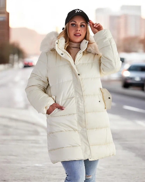 Жіноча стьобана зимова куртка Royalfashion