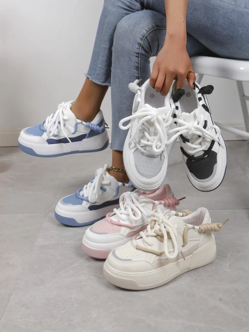 Royalfashion Спортивні кросівки для жінок Moodnes