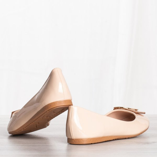 Бежеві балетки з прикрасою Mirabella - Взуття