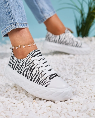 Royalfashion Чорно-білі жіночі кеди на платформі Atredika