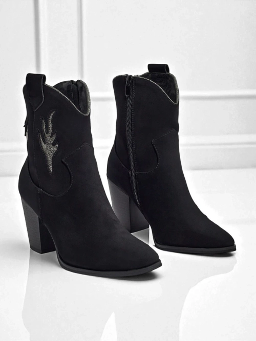 Ковбойки жіночі на підборах з декоративними вставками Cendria