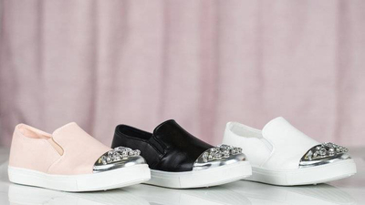 OUTLET Růžový návlek s ozdobnou špičkou Theodara - obuv