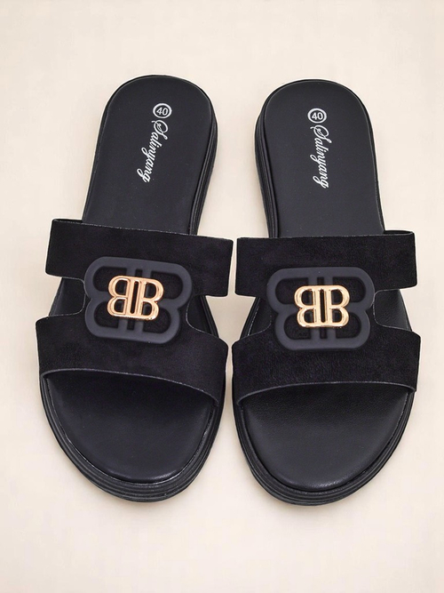 Royalfashion Жіночі шльопанці на плоскій підошві ChicStep