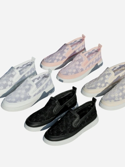 Royalfashion Жіночі мокасини з сітки з квітами Emzos