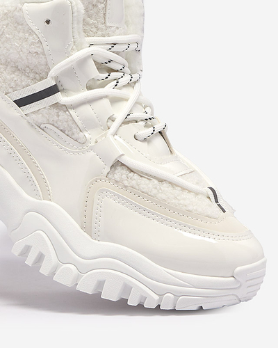 Bílá dámská sportovní obuv s kožíškem Sagglo- Obuv