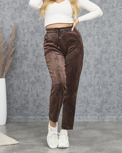Hnědé velurové tepláky pro ženy PLUS SIZE- Oblečení